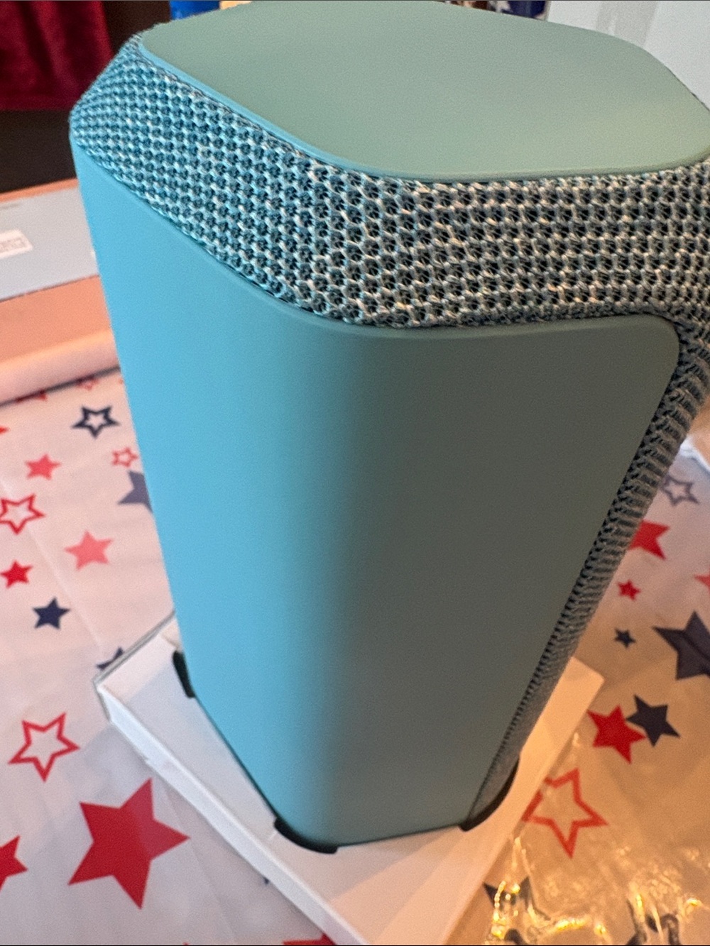 Sony XE300 Wireless Speaker — Teal Illustration - Picture 5 of 6